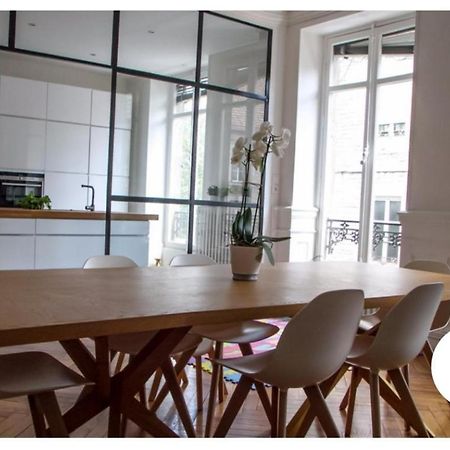 Grand Appartement Haussmannien 160M2 Безансон Екстериор снимка
